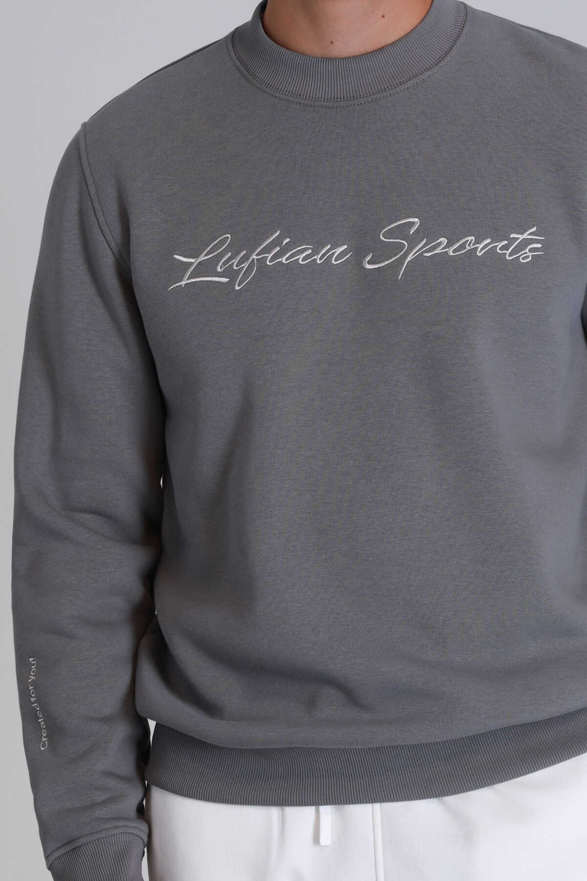 SWEAT SHIRT