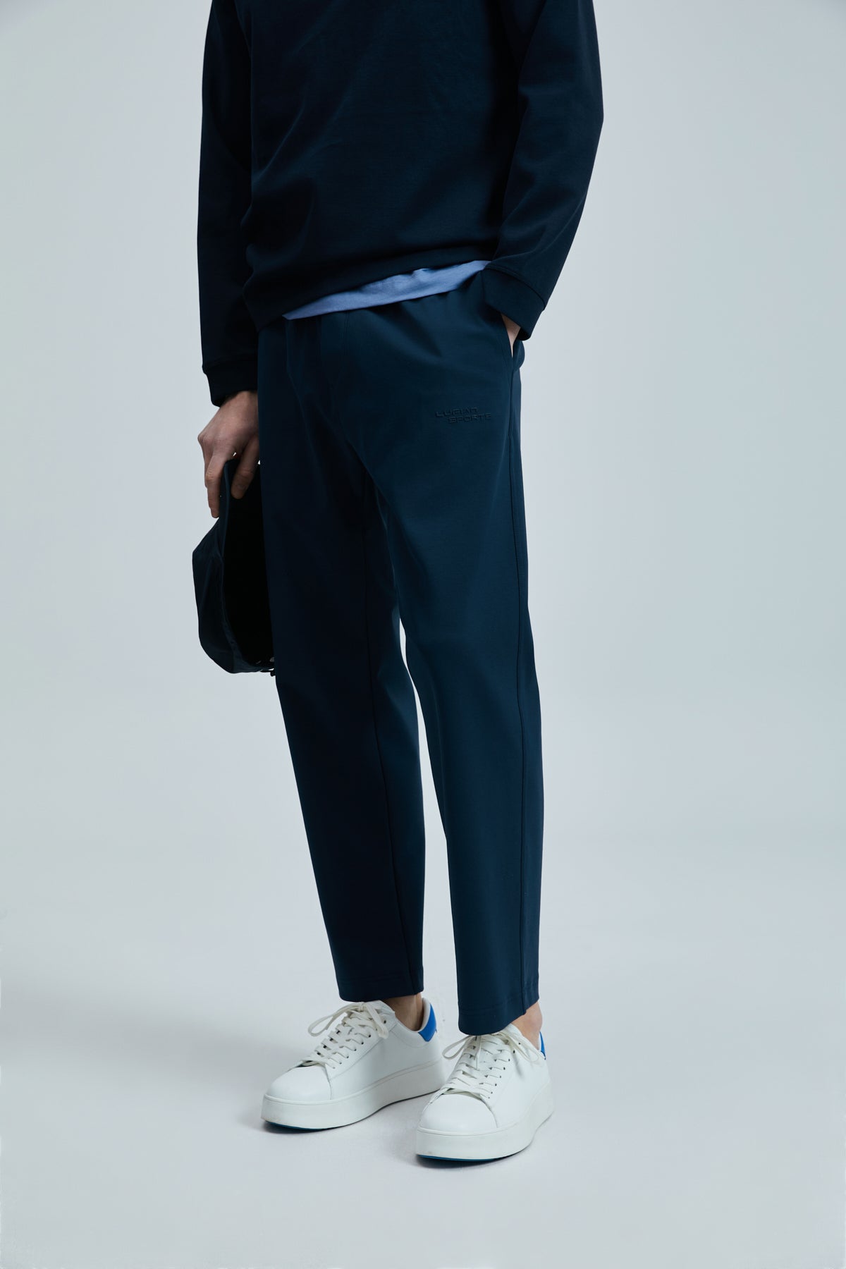 SWEATPANTS