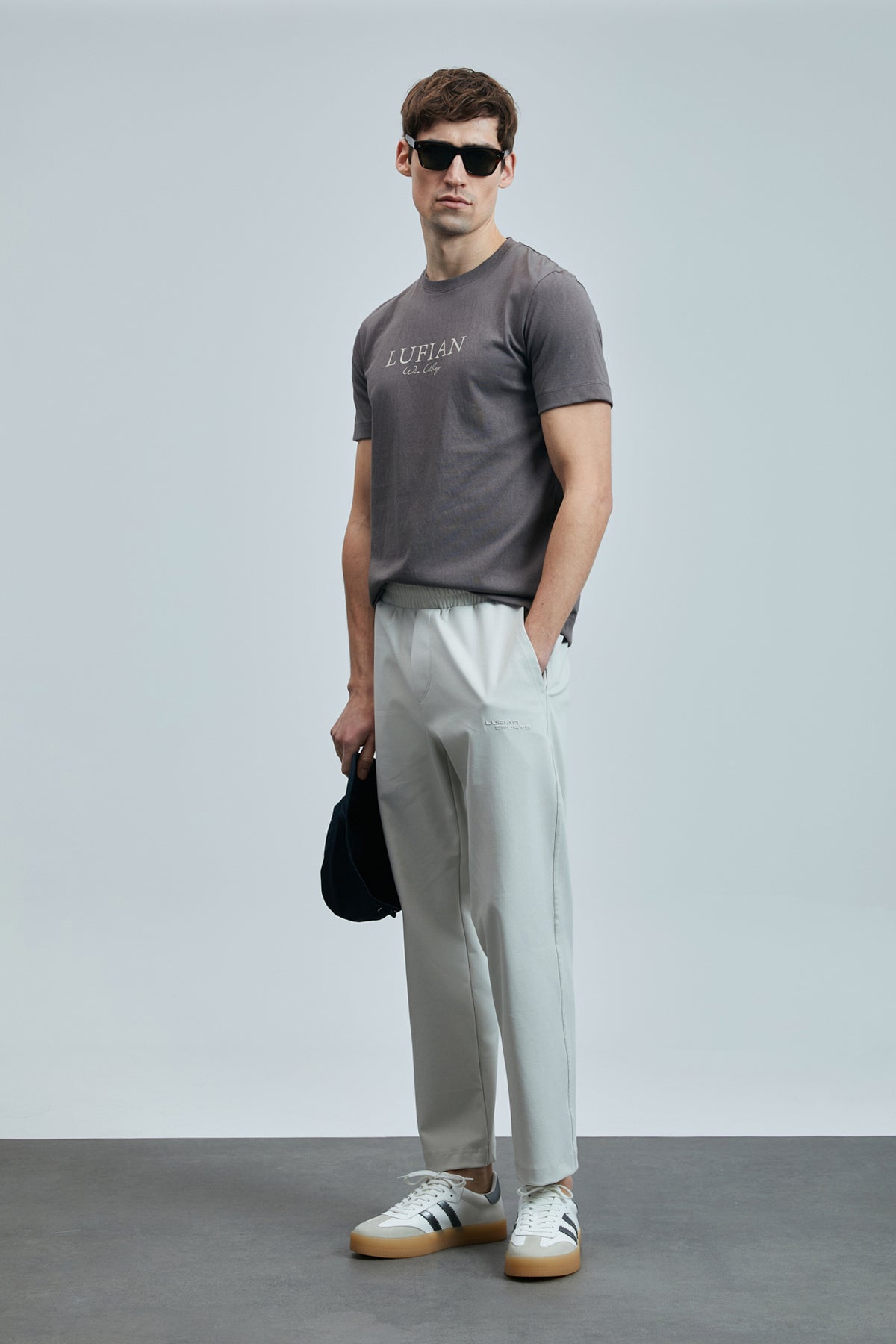 SWEATPANTS